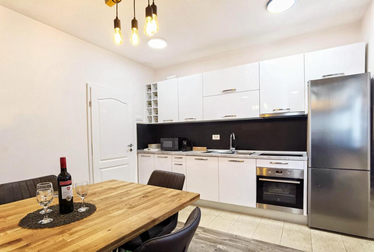 Apartments Nova Сплит Экстерьер фото